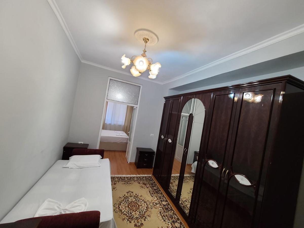 Apartamento Heart Of Tirana Exterior foto